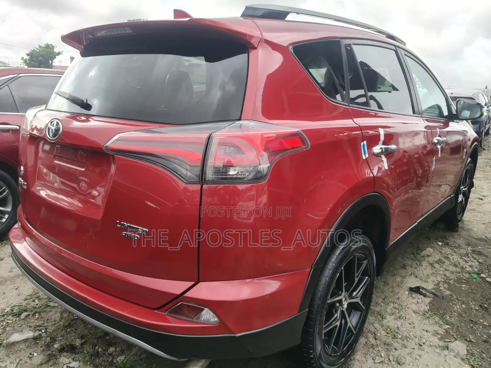 Toyota RAV4 2016 Red
