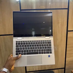 Laptop HP EliteBook 830 G8 32GB Intel Core i7 SSD 512GB