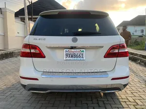 Mercedes-Benz M Class 2013 White