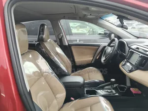 Toyota RAV4 2018 Red