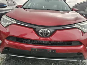 Toyota RAV4 2018 Red