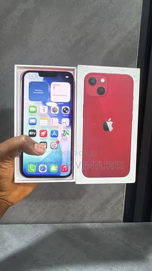 Apple iPhone 13 256 GB Red