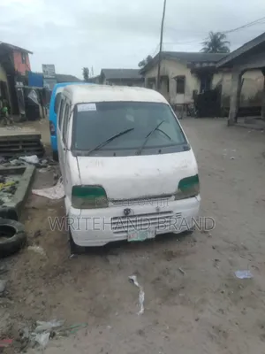 Suzuki Every 2010 White