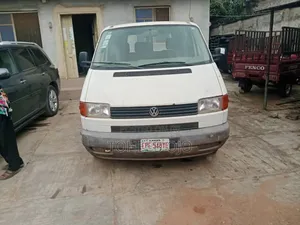 Volkswagen Transporter 1998 White