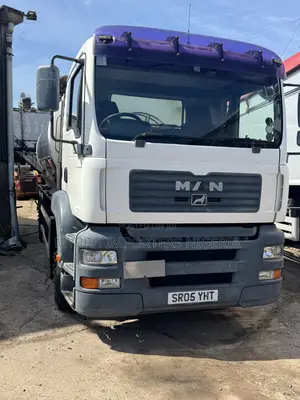 22000 Lt Fuel Tanker