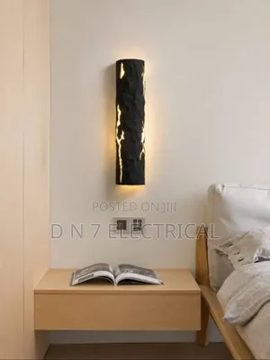 Luxury Wooden Wall Light