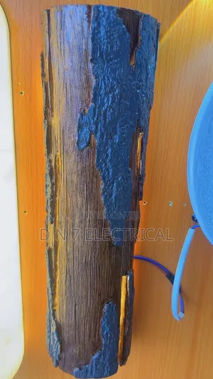 Luxury Wooden Wall Light
