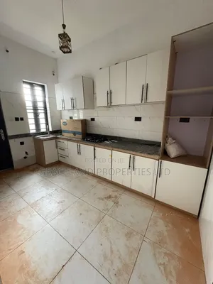 3bdrm Townhouse / Terrace in VGC / Ajah for rent