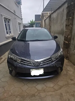 Toyota Corolla 2015 Gray