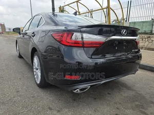 Lexus ES 2018 Black