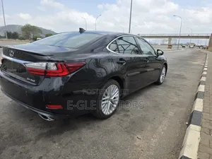 Lexus ES 2018 Black
