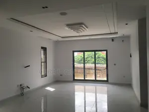 4bdrm Apartment in Ikeja Gra for sale