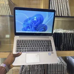 Laptop HP EliteBook 1040 G3 8GB Intel Core i5 SSD 256GB