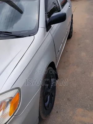 Toyota Corolla 2004 Silver