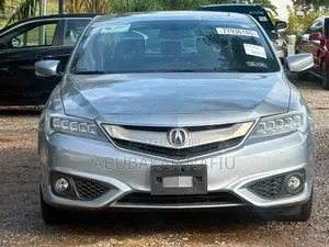 Acura ILX Base FWD (2.4L 4cyl 8AM) 2016 Silver