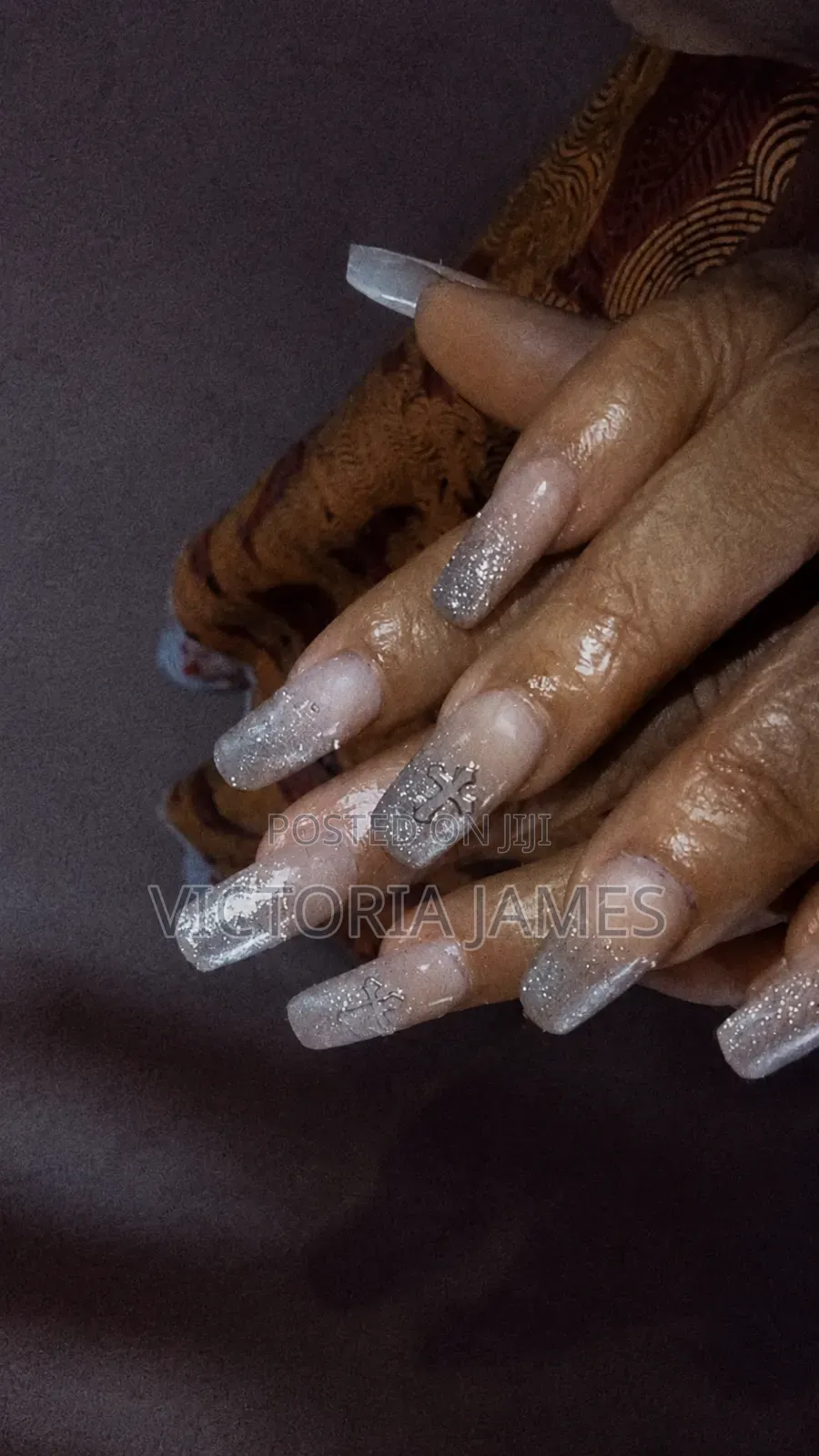 Handmade Press-on Nails | Custom Sizes & Designs