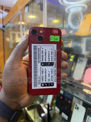 Apple iPhone 13 128 GB Red