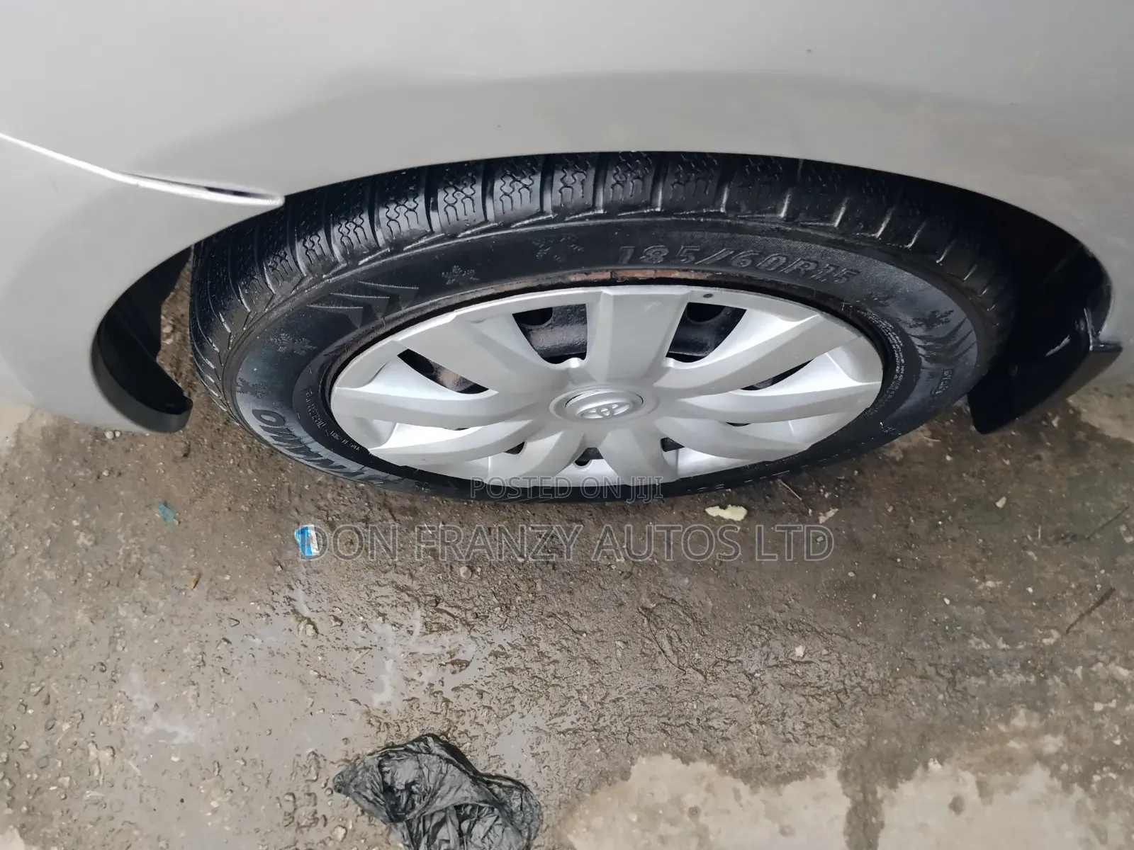 Toyota Yaris 1.5 Automatic 2009 Silver