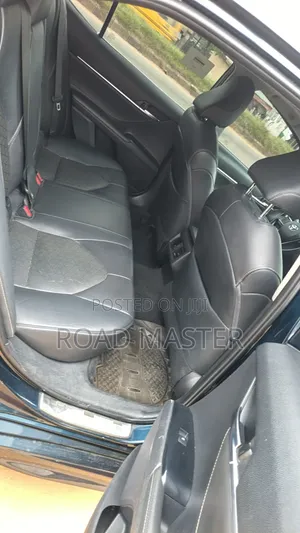 Toyota Camry 2018 Black