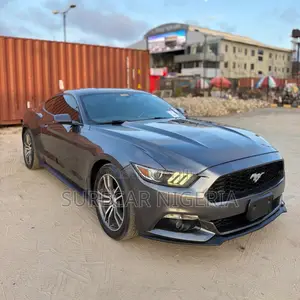 Ford Mustang EcoBoost 2dr Coupe (2.3L 4cyl Turbo 6M) 2015