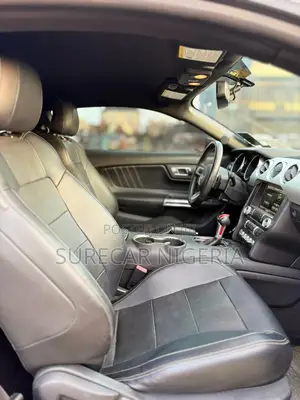 Ford Mustang EcoBoost 2dr Coupe (2.3L 4cyl Turbo 6M) 2015