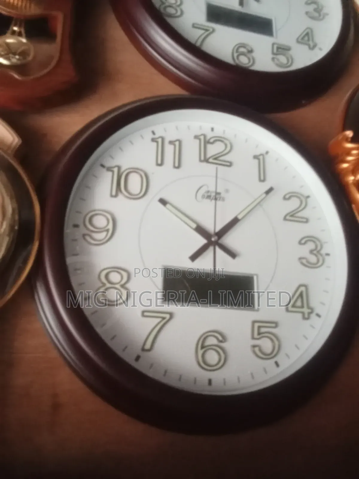Rotational Skeleton 2face Wall Clock