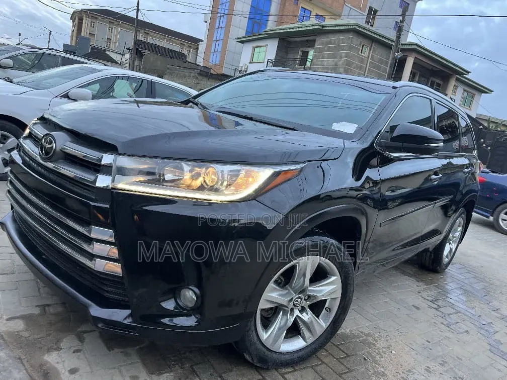Toyota Highlander 2016 Black