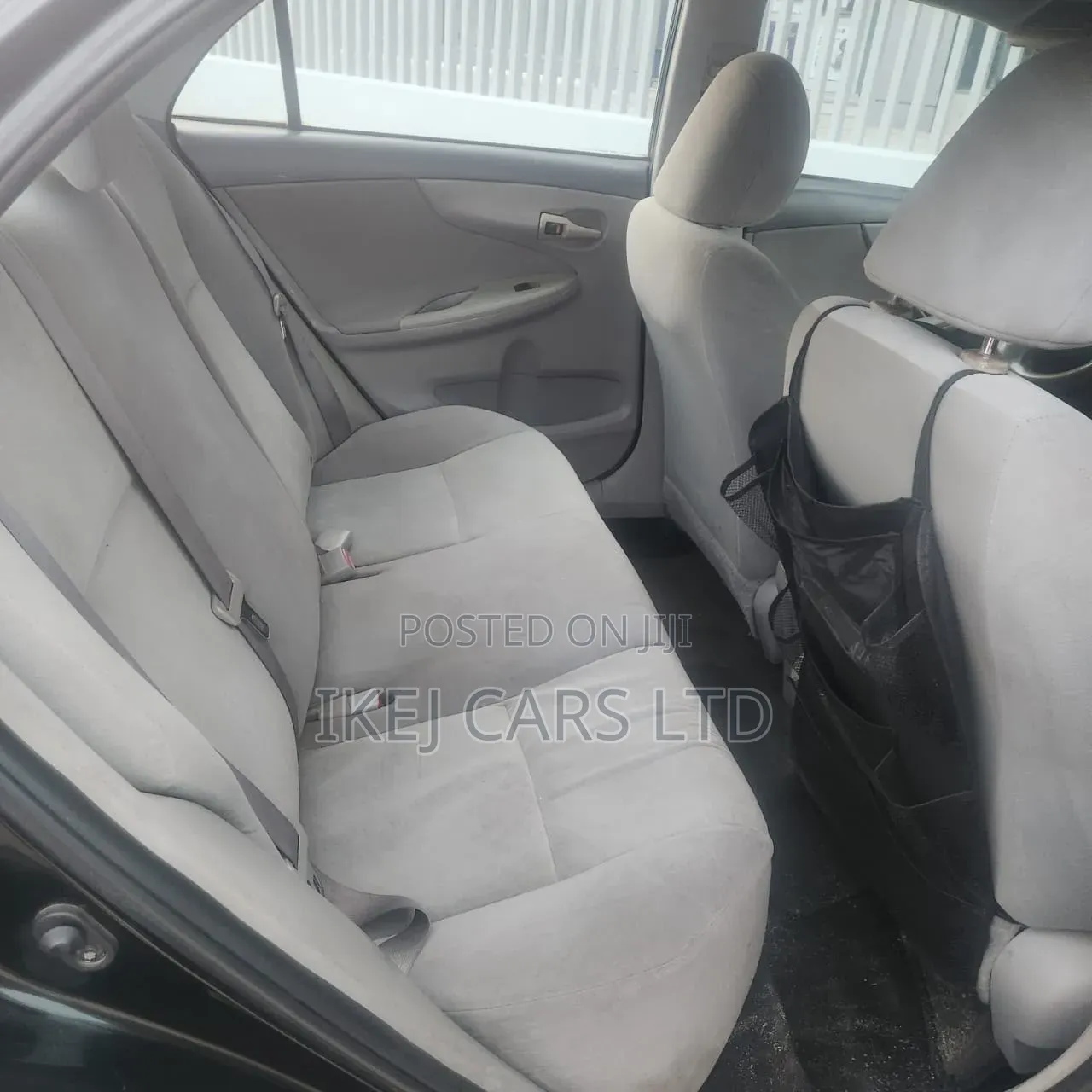 Toyota Corolla 2010 Black