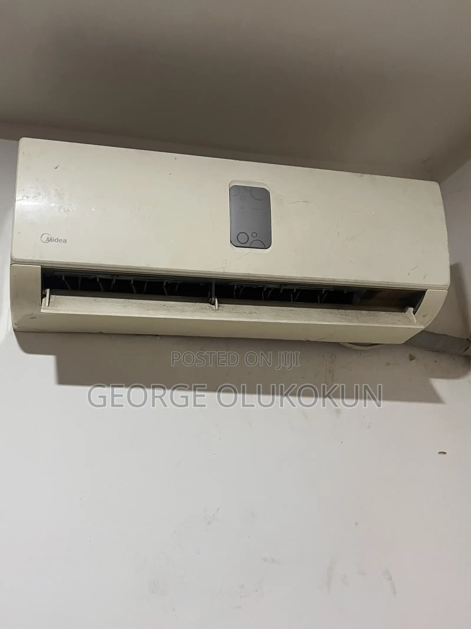 Cleaning Working Midea AC