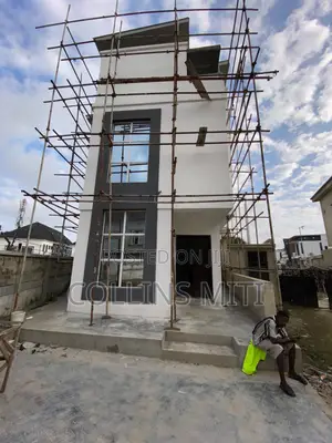 3bdrm Duplex in Sunshine Estate, Sangotedo for sale