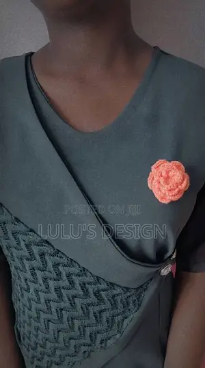 Crochet Flower Brooch Set