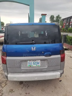 Honda Element 2010 Blue
