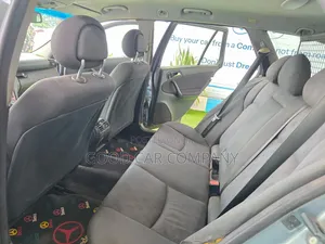 Mercedes-Benz C180 2002 Blue