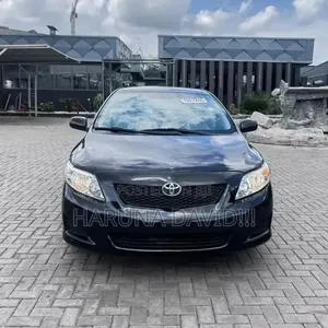 Toyota Corolla 2011 Black