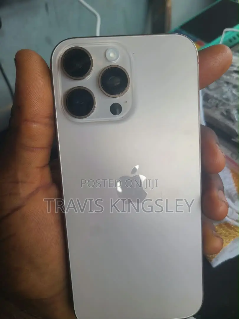 Apple iPhone 16 Pro Max 256 GB Silver
