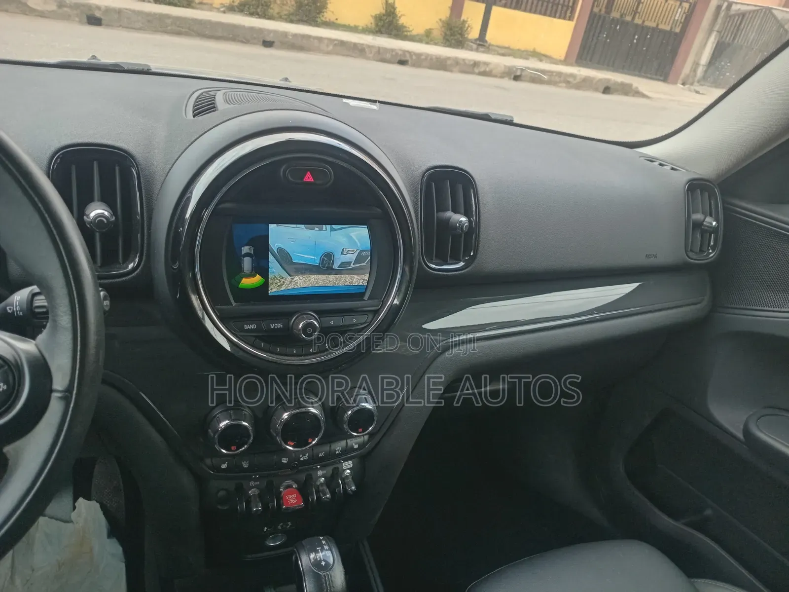 Mini Cooper 2018 Blue