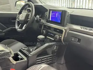 Toyota Tacoma 2024 Gray
