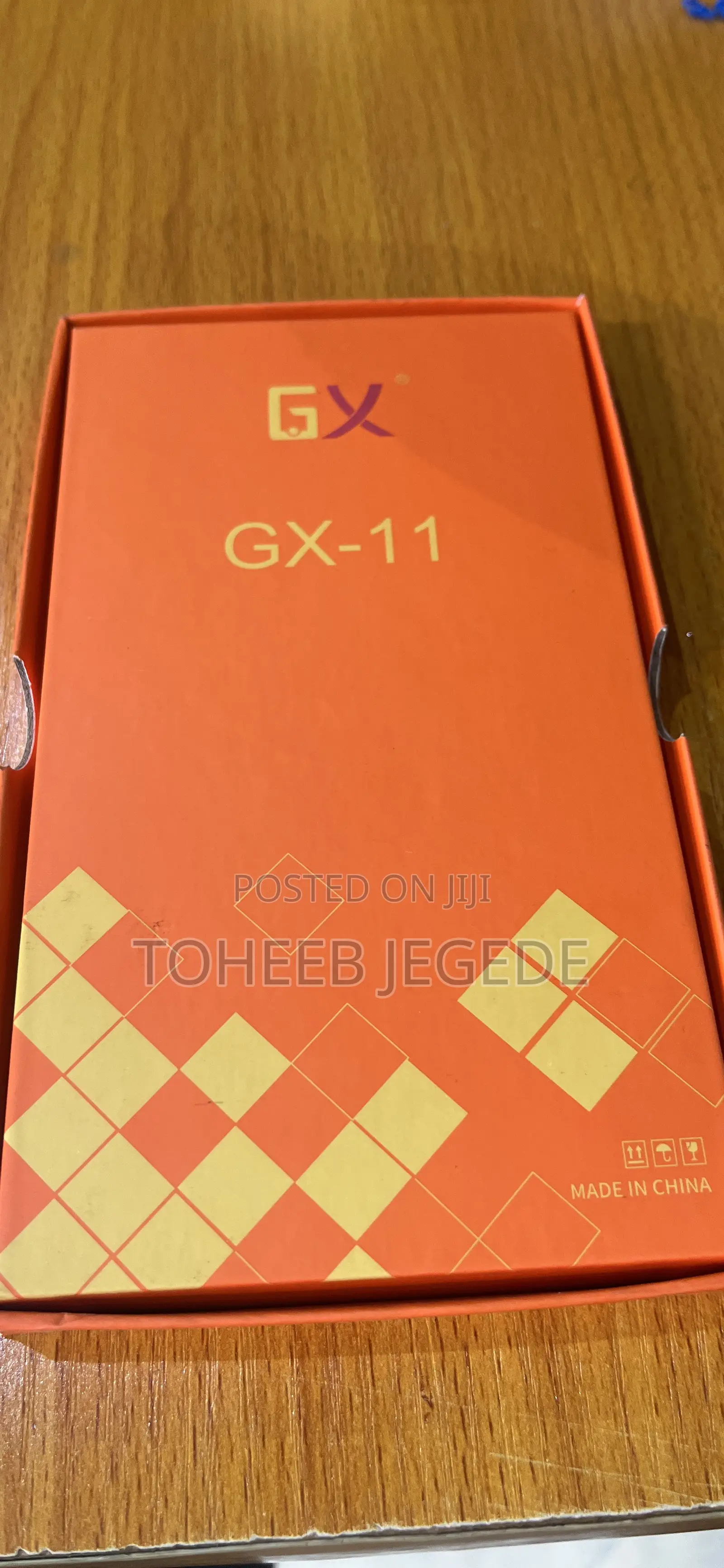 iPhone 11 Screen