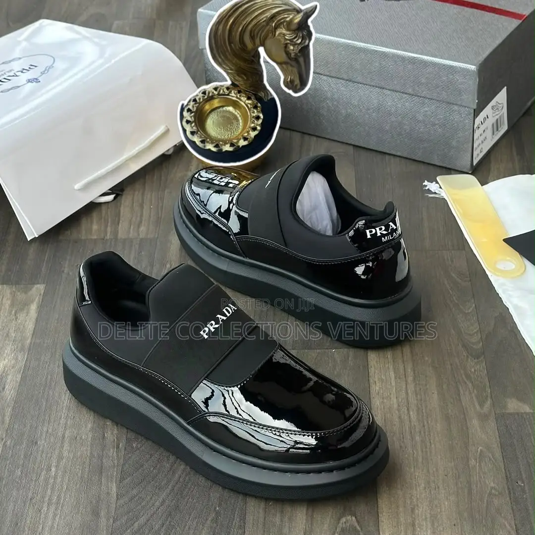 *```Executive Wetlook Prada 🇮🇹```