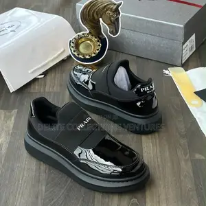 *```Executive Wetlook Prada 🇮🇹```