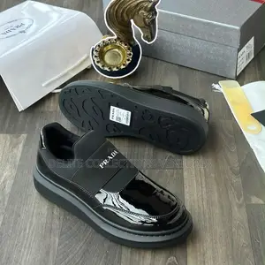*```Executive Wetlook Prada 🇮🇹```