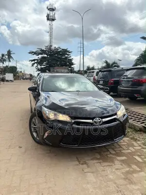 Toyota Camry SE 4dr Sedan (2.5L 4cyl 6A) 2016 Black