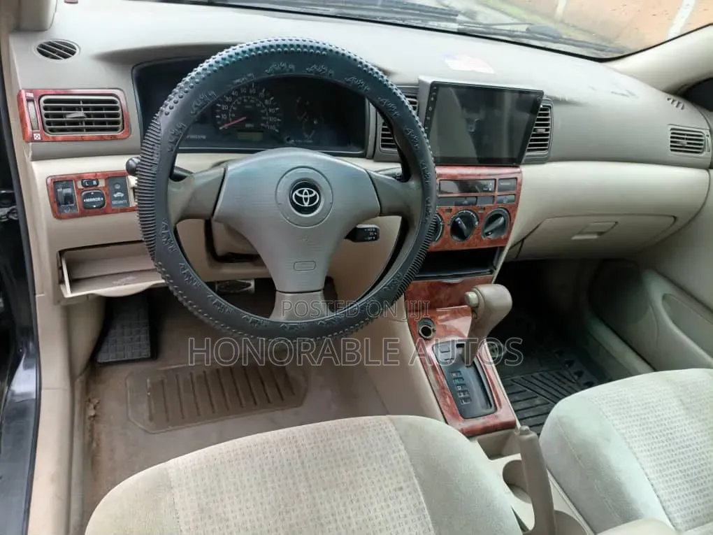 Toyota Corolla 2005 Black