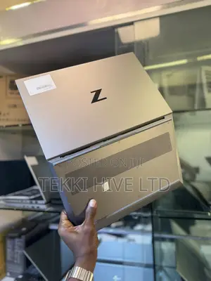 Laptop HP ZBook Studio G8 32GB Intel Core i7 SSD 512GB