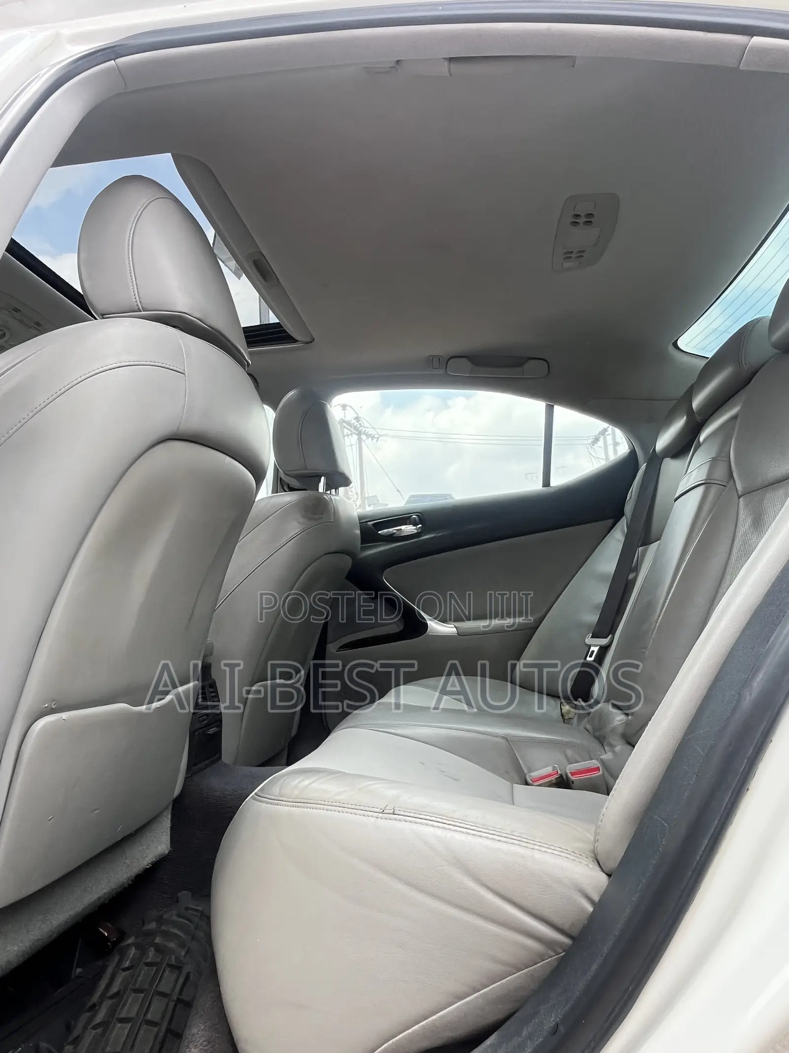 Lexus IS 2014 White