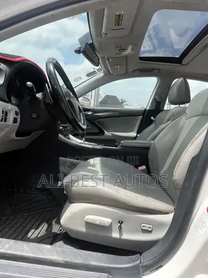 Lexus IS 2014 White