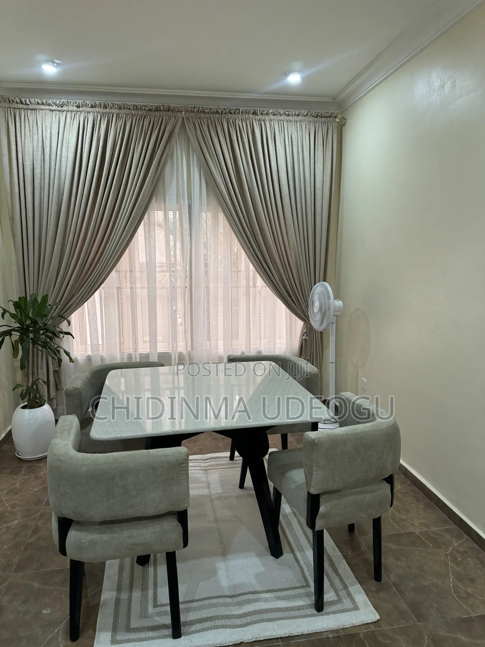 4 Seater Dining Table
