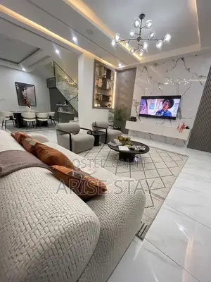 3/4-Bedroom Duplex With Pool, Gym & Jacuzzi | Ikeja Gra