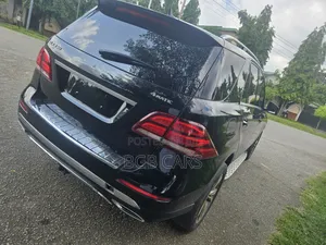 Mercedes-Benz GLE-Class 2017 Black