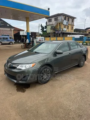 Toyota Camry 2012 Green